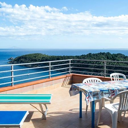 Villa La Terrazza Sul Mare - Goelba Фетовайя Экстерьер фото